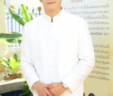 นักแสดงช่อง 3 กราบพระบรมเกศธาตุ