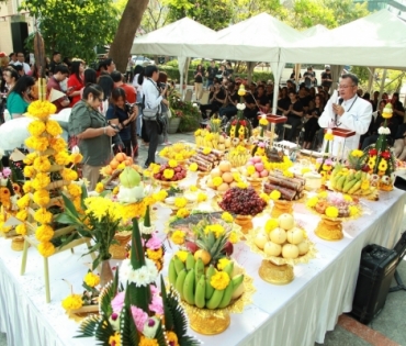 บวงสรวงละคร "ล่า ท้า ชน" และ "คทาสิงห์"