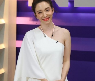 "คลาวเดีย" ร่วมรายการ darastory
