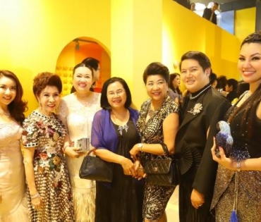 งานเดินแบบ beauty gems