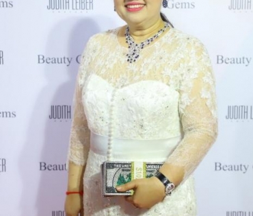 งานเดินแบบ beauty gems