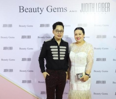 งานเดินแบบ beauty gems