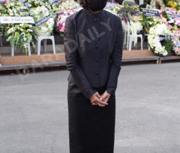 งานสวดอภิธรรมศพ "ตั้ว ศรัณยู"