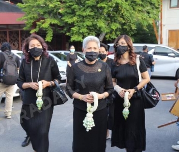 งานสวดอภิธรรมศพ "ตั้ว ศรัณยู"