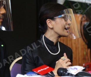 วันพระราชทานเพลิงศพ "ตั้ว ศรัณยู"