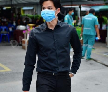 วันพระราชทานเพลิงศพ "ตั้ว ศรัณยู"