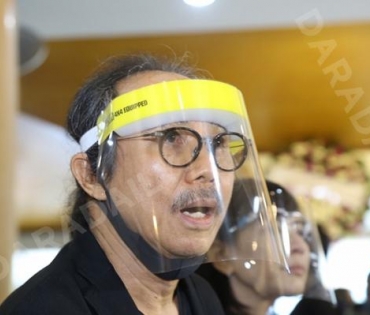 วันพระราชทานเพลิงศพ "ตั้ว ศรัณยู"