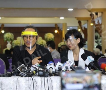 วันพระราชทานเพลิงศพ "ตั้ว ศรัณยู"