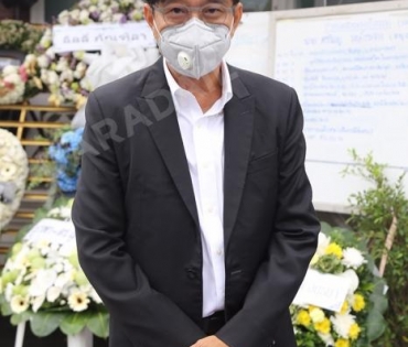 วันพระราชทานเพลิงศพ "ตั้ว ศรัณยู"
