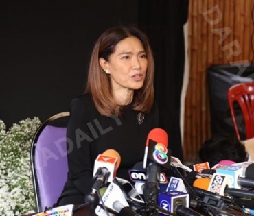 วันพระราชทานเพลิงศพ "ตั้ว ศรัณยู"