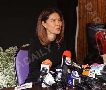 วันพระราชทานเพลิงศพ "ตั้ว ศรัณยู"