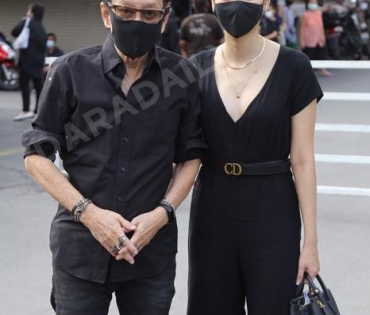 วันพระราชทานเพลิงศพ "ตั้ว ศรัณยู"