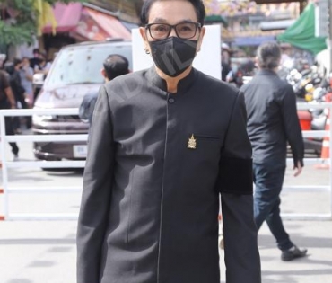 วันพระราชทานเพลิงศพ "ตั้ว ศรัณยู"