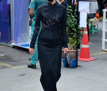 วันพระราชทานเพลิงศพ "ตั้ว ศรัณยู"