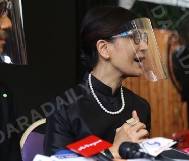 วันพระราชทานเพลิงศพ "ตั้ว ศรัณยู"