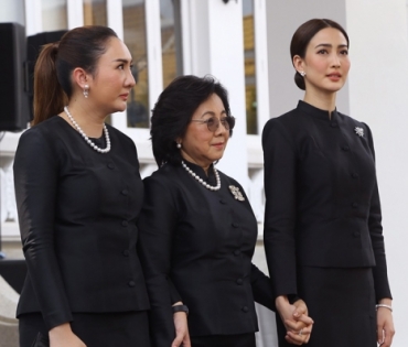 บรรยากาศพิธีพระราชทานเพลิงศพ “พลอากาศตรีณรงค์ เตมีรักษ์”