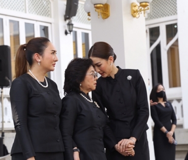 บรรยากาศพิธีพระราชทานเพลิงศพ “พลอากาศตรีณรงค์ เตมีรักษ์”