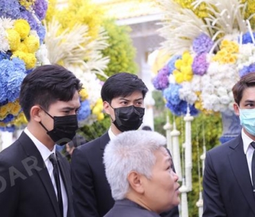 บรรยากาศพิธีพระราชทานเพลิงศพ “พลอากาศตรีณรงค์ เตมีรักษ์”