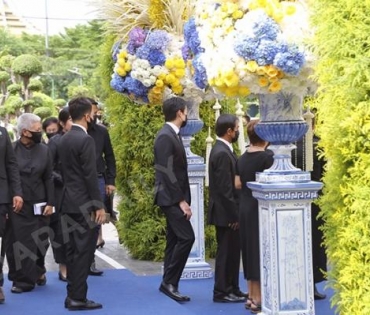 บรรยากาศพิธีพระราชทานเพลิงศพ “พลอากาศตรีณรงค์ เตมีรักษ์”