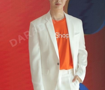 "หญิง-เซ้นต์" ร่วมงานแถลงข่าวเปิดตัว Shopee 9.9 Super Shopping Day