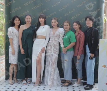 "มิ้นต์​ ชาลิดา"​ งานเปิดตัวพรีเซนเตอร์​ Valen 