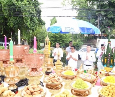 พิธีบวงสรวงสมโภช องค์พระพิฆเนศวรและฉลองก้าวเข้าสู่ปีที่ 16 บริษัท ดาราเดลี่ จำกัด