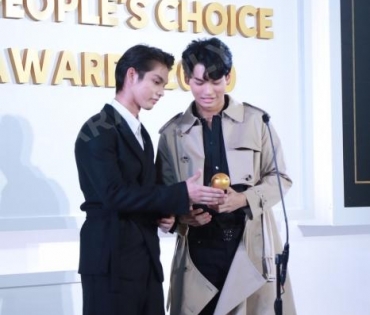 LINE THAILAND PEOPLES CHOICE AWARDS