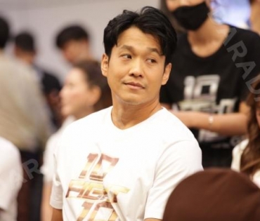 พีธีบวงสรวงรายการ "10 Fight 10 ซีซั่น 2" ชกจริง เจ็บจริง ยิ่งกว่าเดิม!