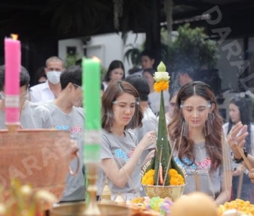 ภาพบรรยากาศบวงสรวงภาพยนตร์ "หร่อยจังจ้าว"