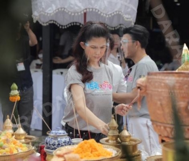 ภาพบรรยากาศบวงสรวงภาพยนตร์ "หร่อยจังจ้าว"