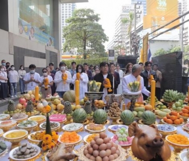 ภาพบรรยากาศงานบวงสรวง​ละคร "พระจันทร์​แดง​"