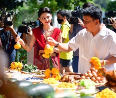 ภาพบรรยากาศงานบวงสรวงละคร "วันทอง" 