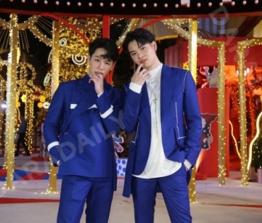 พิธีเปิดไฟต้นคริสต์มาสสุดยิ่งใหญ่ Light up Christmas Tree 2021 