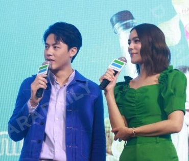 "หมาก-คิม" ร่วมงาน "Family Mart"