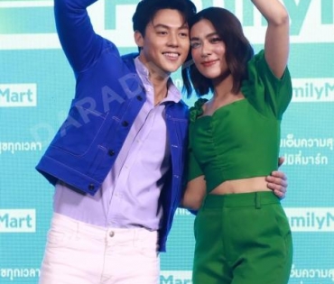 "หมาก-คิม" ร่วมงาน "Family Mart"