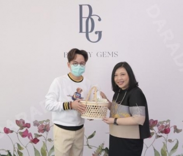 “ดร. นภัสนันท์ พรรณนิภา”  ร่วมงาน BEAUTY GEMS WE ARE PLEASED TO INVITED YOU TO JOIN US ON FRESH