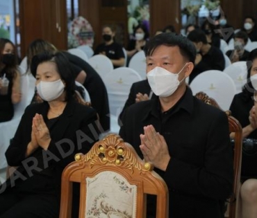 ภาพบรรยากาศงาน สวดอภิธรรมศพ คุณแม่ พรพรรณ พรรณนิภา ณ. ศาลาทักษิณาประดิษฐ วัดพระศรีมหาธาตุวรมหาวิหาร 