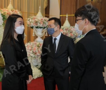 ภาพบรรยากาศงาน สวดอภิธรรมศพ คุณแม่ พรพรรณ พรรณนิภา ณ. ศาลาทักษิณาประดิษฐ วัดพระศรีมหาธาตุวรมหาวิหาร 