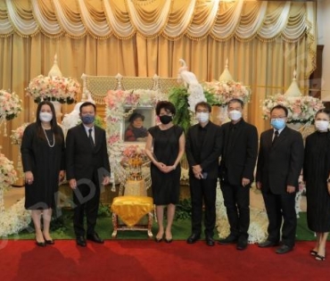 ภาพบรรยากาศงาน สวดอภิธรรมศพ คุณแม่ พรพรรณ พรรณนิภา ณ. ศาลาทักษิณาประดิษฐ วัดพระศรีมหาธาตุวรมหาวิหาร 