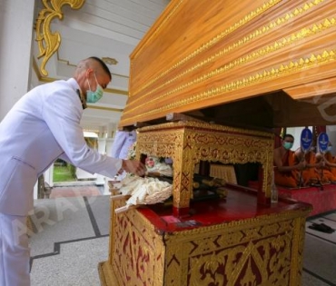 ภาพบรรยากาศงาน สวดอภิธรรมศพ คุณแม่ พรพรรณ พรรณนิภา ณ. ศาลาทักษิณาประดิษฐ วัดพระศรีมหาธาตุวรมหาวิหาร 