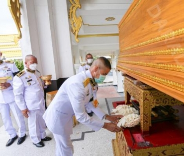 ภาพบรรยากาศงาน สวดอภิธรรมศพ คุณแม่ พรพรรณ พรรณนิภา ณ. ศาลาทักษิณาประดิษฐ วัดพระศรีมหาธาตุวรมหาวิหาร 