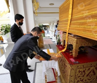 ภาพบรรยากาศงาน สวดอภิธรรมศพ คุณแม่ พรพรรณ พรรณนิภา ณ. ศาลาทักษิณาประดิษฐ วัดพระศรีมหาธาตุวรมหาวิหาร 