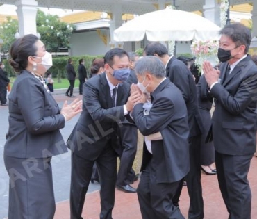 ภาพบรรยากาศงาน สวดอภิธรรมศพ คุณแม่ พรพรรณ พรรณนิภา ณ. ศาลาทักษิณาประดิษฐ วัดพระศรีมหาธาตุวรมหาวิหาร 