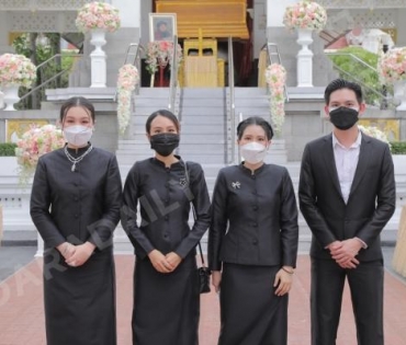 ภาพบรรยากาศงาน สวดอภิธรรมศพ คุณแม่ พรพรรณ พรรณนิภา ณ. ศาลาทักษิณาประดิษฐ วัดพระศรีมหาธาตุวรมหาวิหาร 