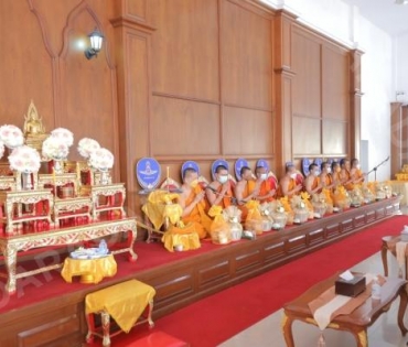 ภาพบรรยากาศงาน สวดอภิธรรมศพ คุณแม่ พรพรรณ พรรณนิภา ณ. ศาลาทักษิณาประดิษฐ วัดพระศรีมหาธาตุวรมหาวิหาร 