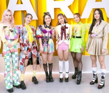 สาวๆ “4EVE” ฝากผลงาน SPECIAL ALBUM “TRICK OR TREAT” 