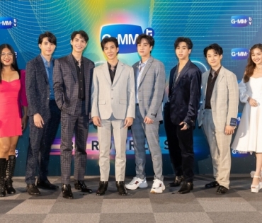 “GMMTV” ปังขั้นสุด! จัดงานใหญ่ “GMMTV 2022 : BORDERLESS” พร้อมเผยซีรีส์ใหม่ 20 เรื่อง คุณภาพคับจอ