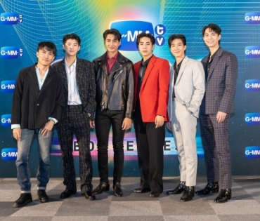 “GMMTV” ปังขั้นสุด! จัดงานใหญ่ “GMMTV 2022 : BORDERLESS” พร้อมเผยซีรีส์ใหม่ 20 เรื่อง คุณภาพคับจอ