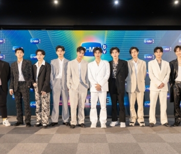 “GMMTV” ปังขั้นสุด! จัดงานใหญ่ “GMMTV 2022 : BORDERLESS” พร้อมเผยซีรีส์ใหม่ 20 เรื่อง คุณภาพคับจอ