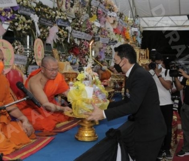 ภาพบรรยากาศงานศพ “พ่อไวพจน์” ที่วัดวังน้ำเย็น อ.บางปลาม้า จ.สุพรรณบุรี 